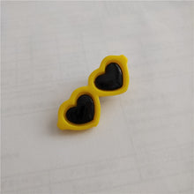 Load image into Gallery viewer, New Pet Lovely Heart Sunglasses Hairpins Pet Dog Bows Hair Clips for Puppy Dogs Cat Yorkie Teddy Pet Hair Decor Pet Supplies 1pc
