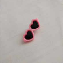 Load image into Gallery viewer, New Pet Lovely Heart Sunglasses Hairpins Pet Dog Bows Hair Clips for Puppy Dogs Cat Yorkie Teddy Pet Hair Decor Pet Supplies 1pc
